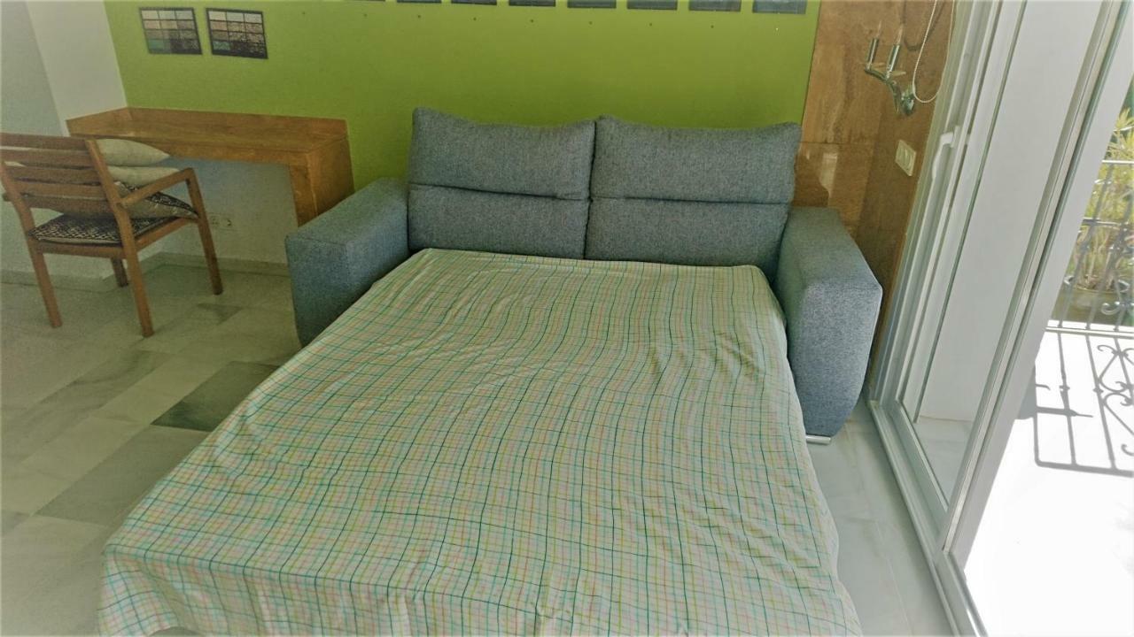 Alcazaba Beach Apartment 3302 エステポナ エクステリア 写真